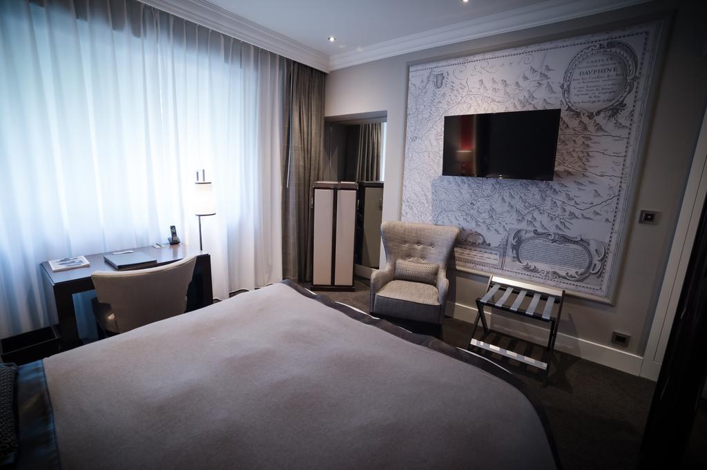 Park Hotel Grenoble - Mgallery Δωμάτιο φωτογραφία